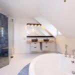 26_Kerschberg3a_Bad_OG_Dusche